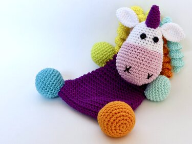 Knistertuch Einhorn häkeln