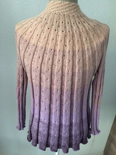 Beige bis lila Ombre-Strickpullover für Damen mit Stehkragen, Rippen- und Ajourmuster