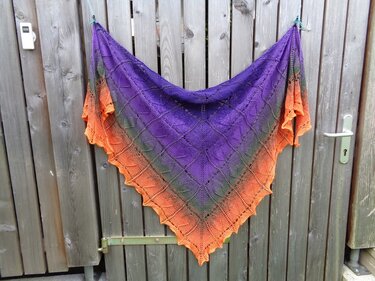 Exklusives Stricktuch "Kürbiskern und Zwetschkenfleck" - Stricken