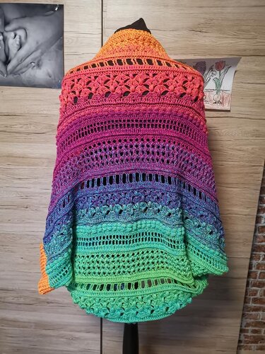 MixNix Shrug - Crochet