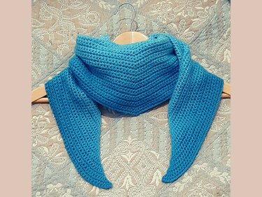 Crochet Pattern Shawl Chic Forever