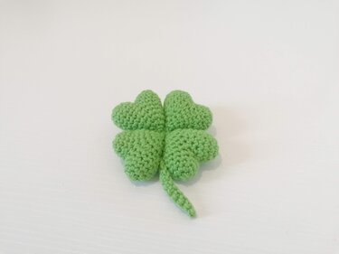 Crochet Pattern Four Leaf Clover Amigurumi - Image 4