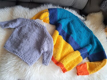 Pattern Basic Kids Jumper in 7 sizes from 0 Months to 5/6 years in Aran - Knitting