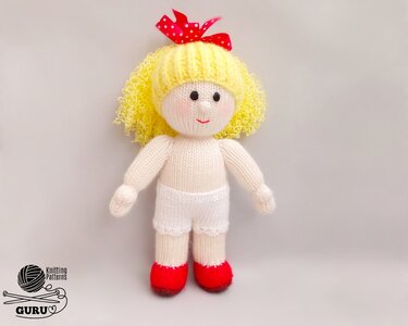 K068 Knitting Pattern - Dolls with yellow hair - Amigurumi