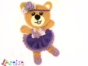 Bear girl crochet pattern applique