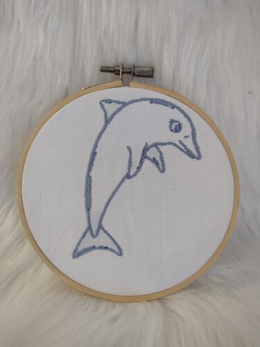 Stickdatei - Delfin Dora - Tiere Meerestiere - 2 Größen - Sticken