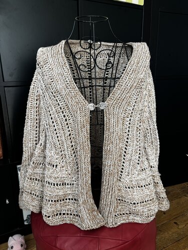 Miscellaneous  - Die Hexagon-Jacke in 2 Varianten - Häkeln