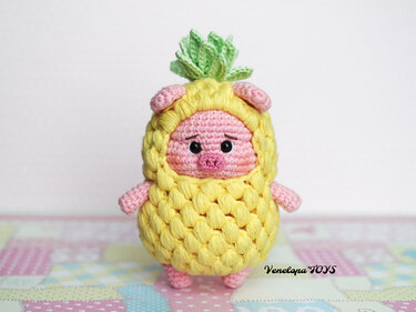 Amigurumi Pineapple Piglet Plush Toy - Crochet