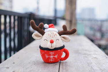 Snowman reindeer cup PDF pattern - amigurumi snowman reindeer cup pattern - Crochet