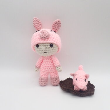 Felton in Pig Costume & Lil Penny Crochet Amigurumi Pattern- English