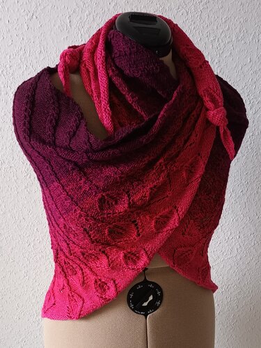 Strickanleitung für das Dreieckstuch "Leaf Whispers" - Bild 11