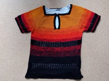 Framer - Pulli oder Tunika mit Farbverlaufsgarn - Stricken