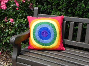 Kissen Regenbogen, Smiley, Bunt, fertige Strickanleitung zum Nachstricken