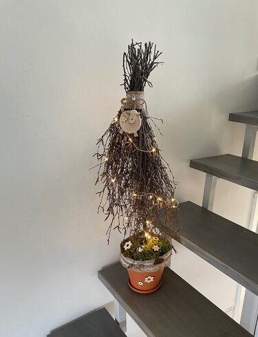 DIY Anleitung zur Erstellung eines Bäumchen aus Birkenreisig - Basteln