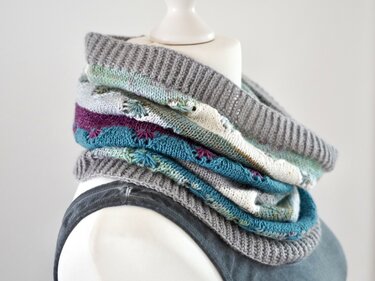 Cowl "Happy Scrappy", Knitting Pattern, One Size