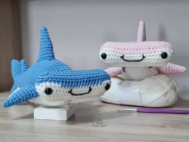Hank the Hammerhead Shark Crochet Amigurumi Pattern (English)