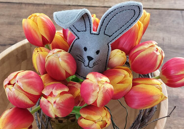 Stickdatei Eierhut Rahmen 10 cm x 10 cm, Ostern, Osterhase, Dekoration, Tis - Sticken