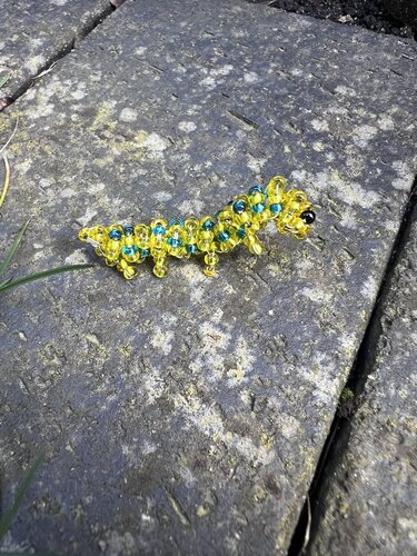 Perlentier-Anleitung "Raupe" - Basteln
