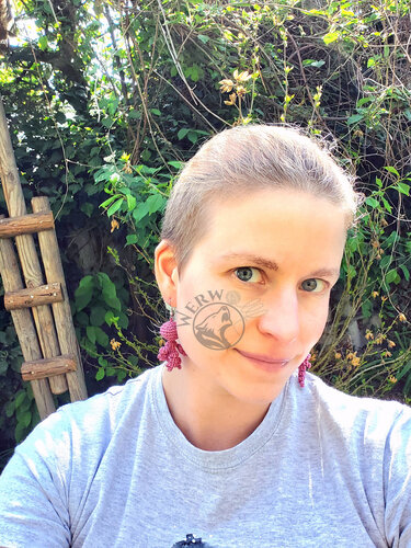 No sew jellyfish earrings - Crochet