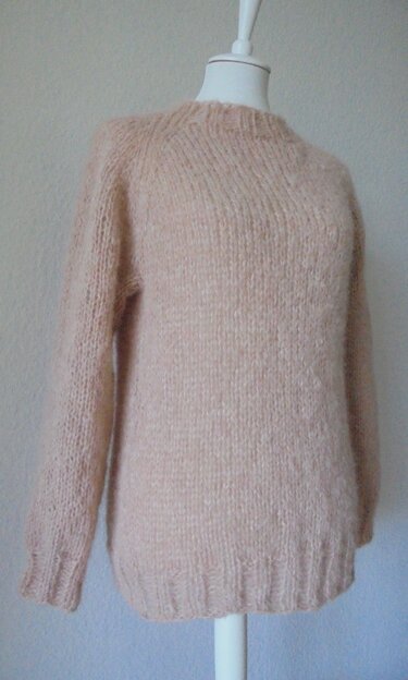 Strickanleitung Pullover aus flauschiger Alpakawolle Raglan von oben (RvO)