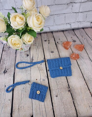 Crochet Purse with Cord