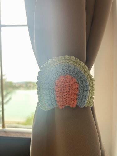 Rainbow Curtain Tieback - Crochet
