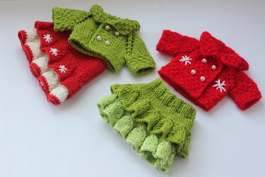 12-inch Dolls Cardigan and Skirt Knitting Pattern - Image 5