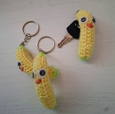 Schlüsselanhänger Lustige Bananen - Häkelanleitung PDF