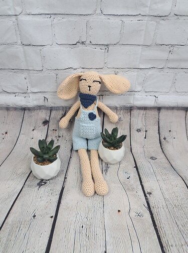 Oreo the Bunny - Crochet