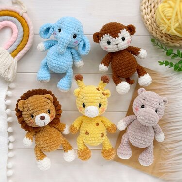 Plushie lion Amigurumi low sew crochet pattern