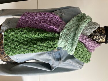 Mad Jewel - Häkelanleitung kuscheliger unisex Schal - Bild 32