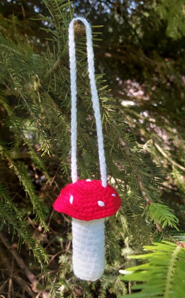 Praktischer Lippenpflegehalter Pilz - Häkeln