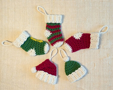 Crochet Pattern: Rustic Mini Christmas Stockings & Hats - Holiday Ornaments - Image 6