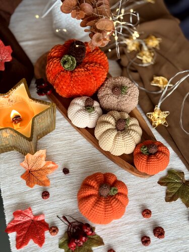 No sew realistic pumpkin in 2 sizes crochet amigurumi mindful pattern