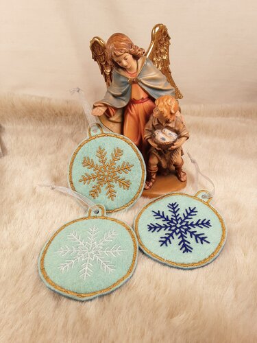 Stickdatei ITH - Weihnachtskugel 1 - Schneeflocke - Sticken