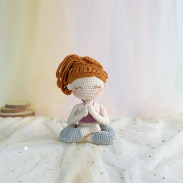 Amigurumi Yogi Girl, Meditating Girl - PDF pattern - Image 8