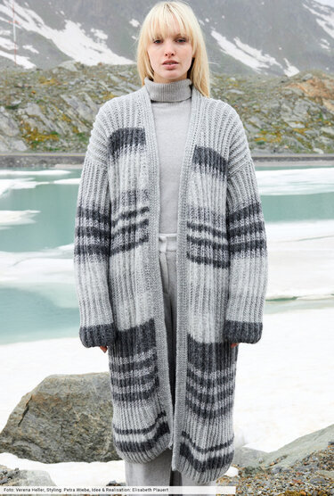 Gestreifter Mantel in drei Garnqualitäten - Bild 4