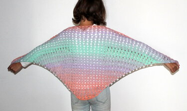 Fächertuch in Regenbogenfarben Häkelanleitung - Bild 3