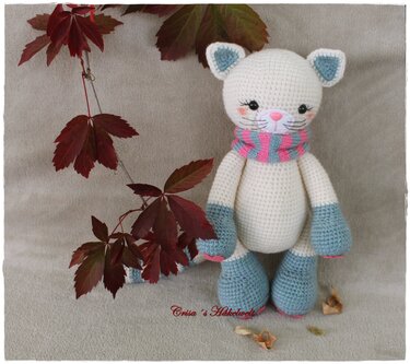 Häkelanleitung Kätzchen "Jenny" mit gestrickten Loop - Bild 6