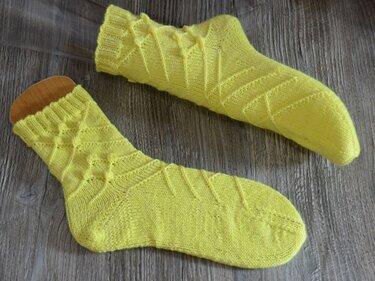 Sockenmuster Aprilgeflüster - Stricken