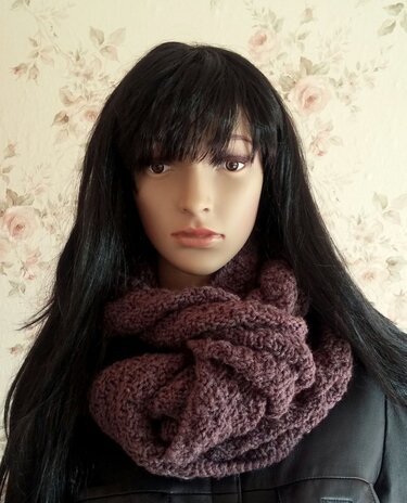 Betty's Loop, gestrickter Loop-Schal - Bild 7