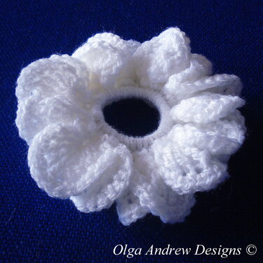 Wedding scrunchie Camomile/Daisy crochet pattern 016