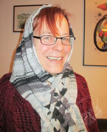 gestrickter geflochtener Kapuzen-Schal im Castello-Muster  - Stricken