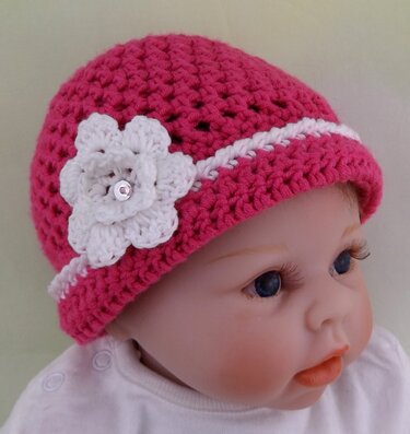 Häkelanleitung Sommermütze "Blume" für 2 - 6 Monate - Bild 4