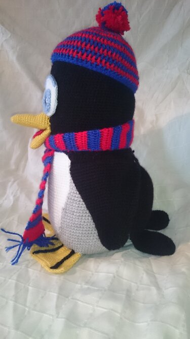 Häkelanleitung "Fröhlicher Pinguin" (ca. 40 cm) - Bild 2