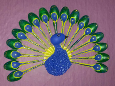 Bastelanleitung -Wandbild Pfau