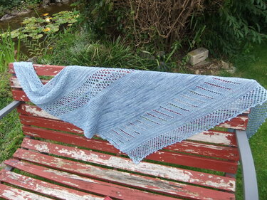 Trendiges Dreieckstuch "LaPuLi" - Handgestrickt für dich - Bild 5