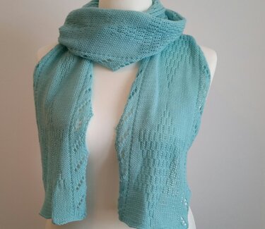 Sternen-Schal "Stella" mit Ajour/Lace-Rand - Stricken