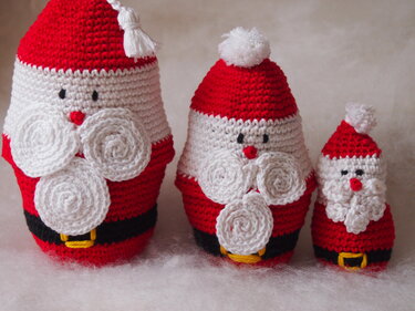 Santa Claus Nesting Dolls - Crochet