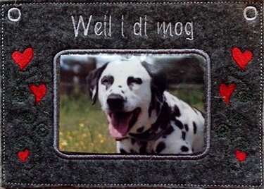 Gratis-ITH-Stickdatei Fotorahmen mit Spruch für den 13x18 Rahmen - Sticken